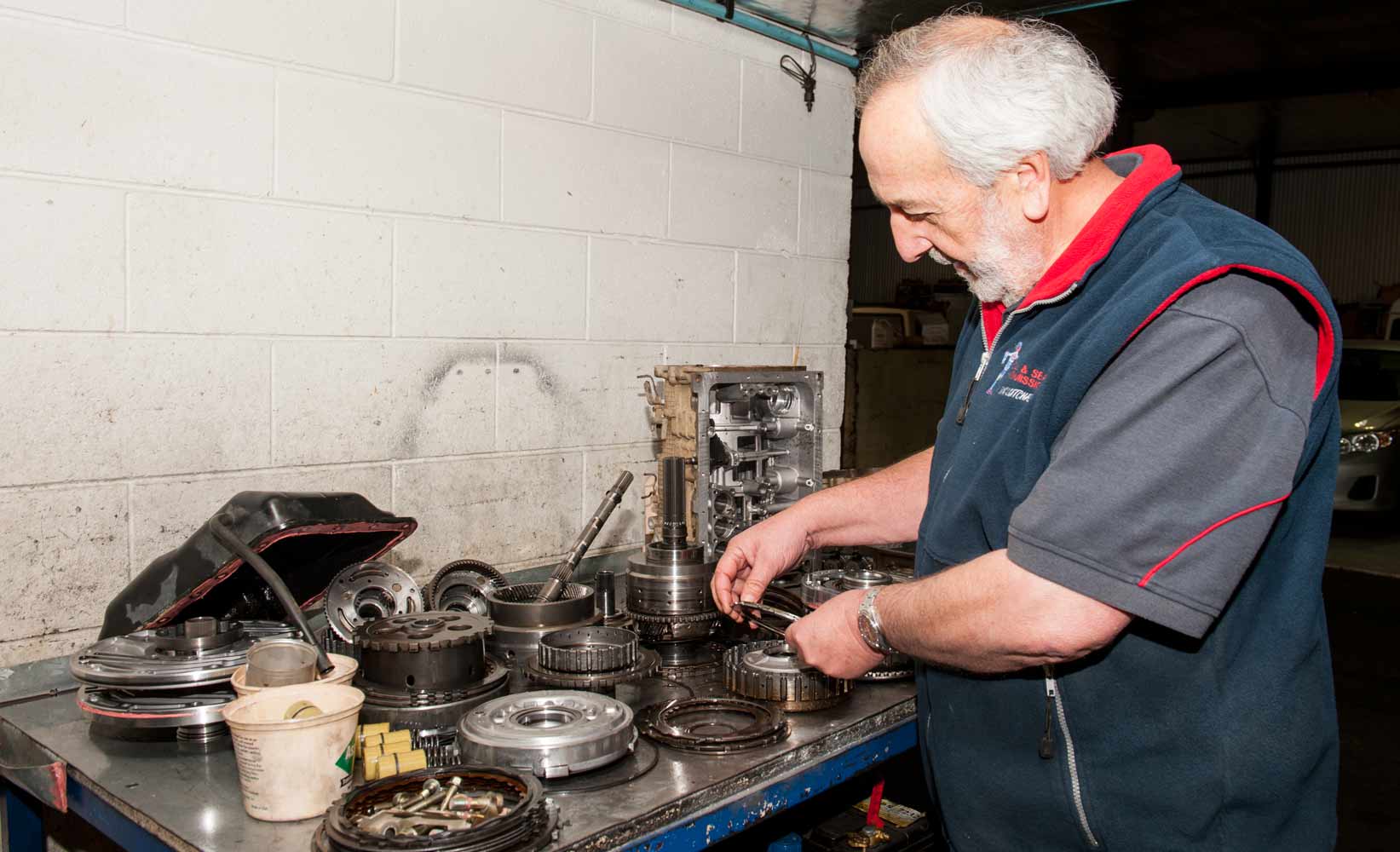  How To Use Automatic Transmission Engine Braking Down Steep Hills To Save Your Brakes